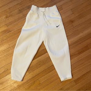 Nike cream sweatpants